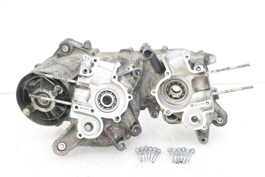 photo de CARTER BAS MOTEUR PIAGGIO VESPA S 2T 50 (2007 - 2014)