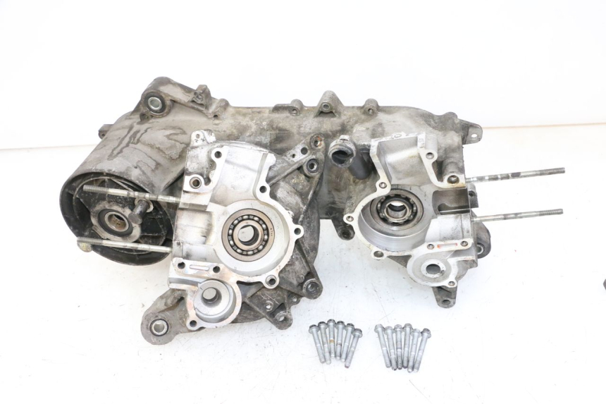 photo de CARTER BAS MOTEUR PIAGGIO VESPA S 2T 50 (2007 - 2014)