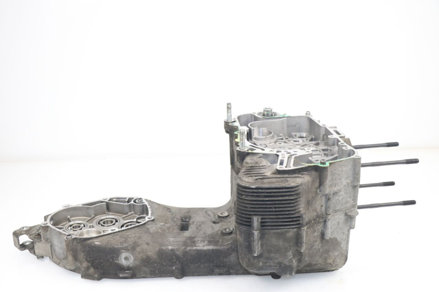photo de CARTER BAS MOTEUR PIAGGIO X8 400 (2006 - 2007)