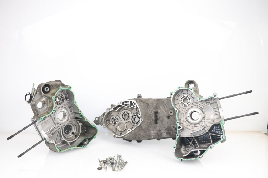photo de CARTER BAS MOTEUR PIAGGIO X8 400 (2006 - 2007)