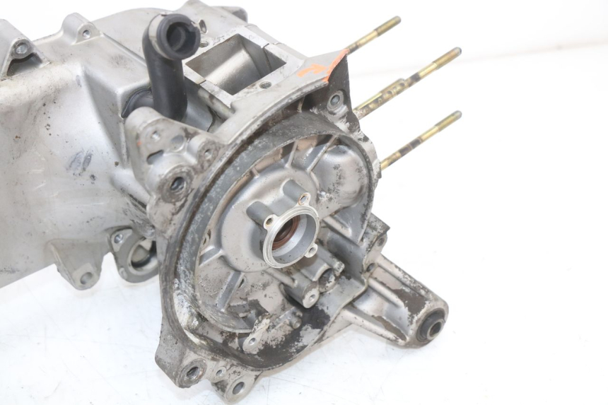 photo de CARTER BAS MOTEUR PIAGGIO ZIP 2T 50 (2009 - 2019)