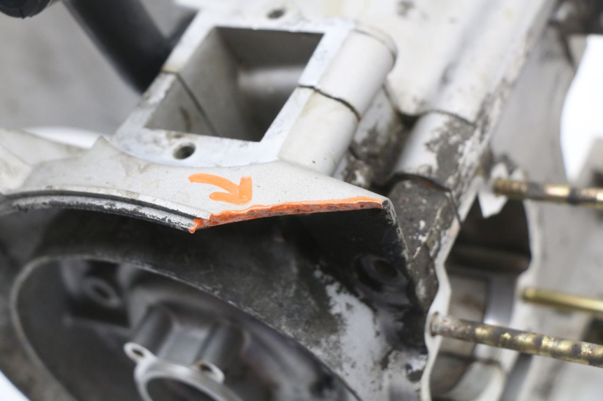 photo de CARTER BAS MOTEUR PIAGGIO ZIP 2T 50 (2009 - 2019)