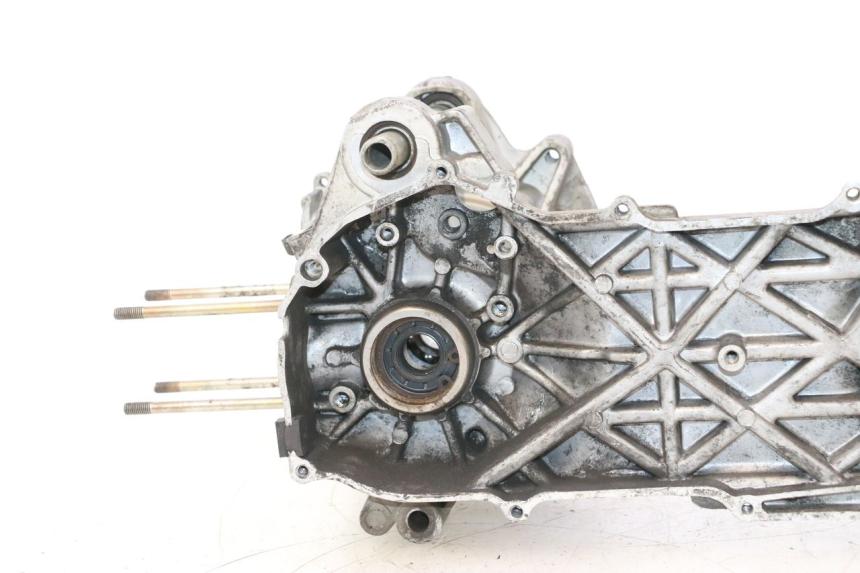 photo de CARTER BAS MOTEUR RAZZO QTR 50 (2011 - 2018) - Inspection visuelle