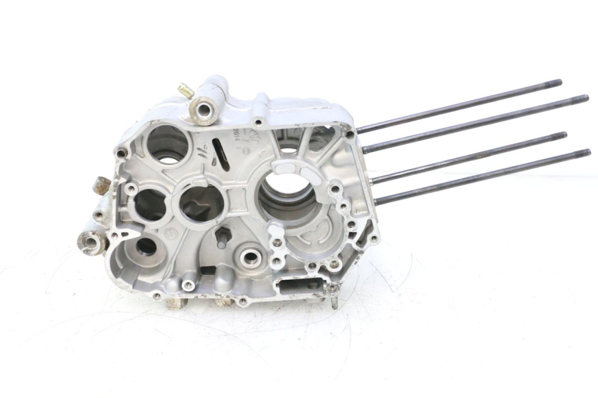 photo de CARTER BAS MOTEUR APOLLO RFZ 125 - Détail de la pièce