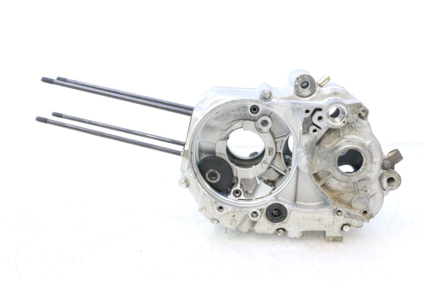photo de CARTER BAS MOTEUR APOLLO RFZ 125 - Vue rapprochée