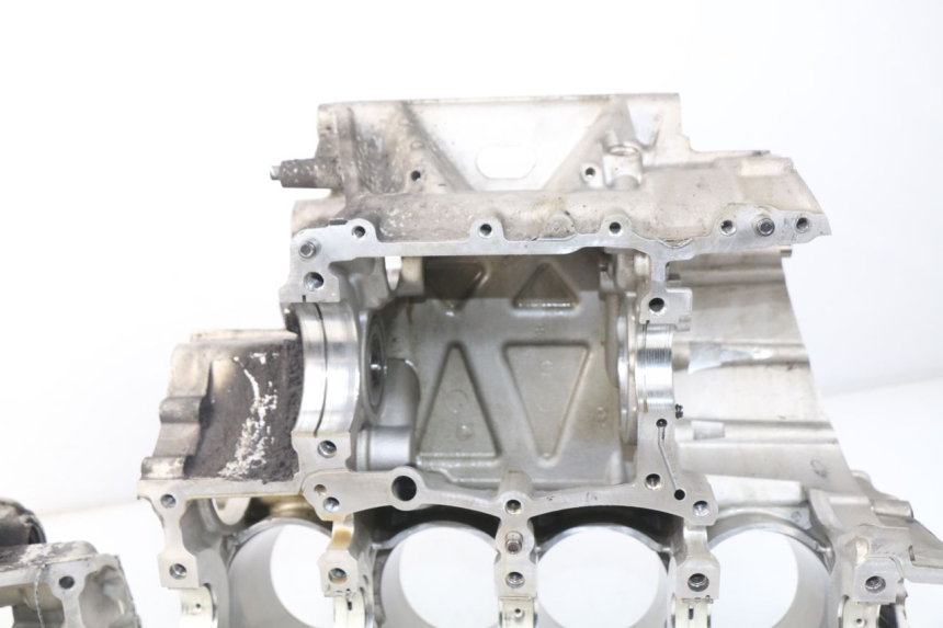 photo de CARTER BAS MOTEUR BMW S RR ABS S1000RR 1000 (2009 - 2011) - Zoom état d’usage