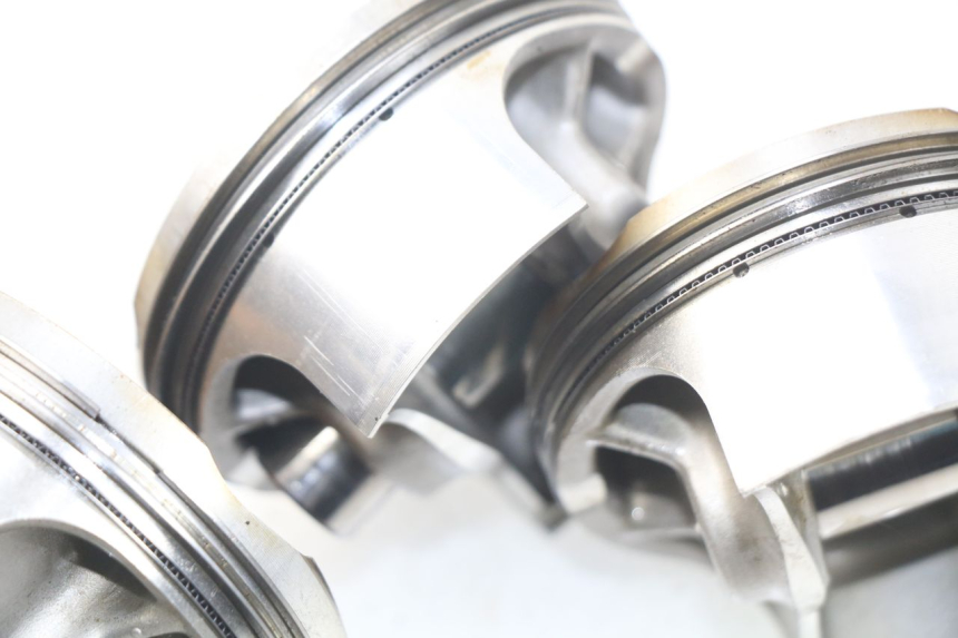 photo de CARTER BAS MOTEUR BMW S RR ABS S1000RR 1000 (2009 - 2011) - Détails caractéristiques