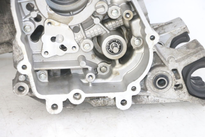 photo de CARTER BAS MOTEUR PEUGEOT SATELIS 125 (2013 - 2018)