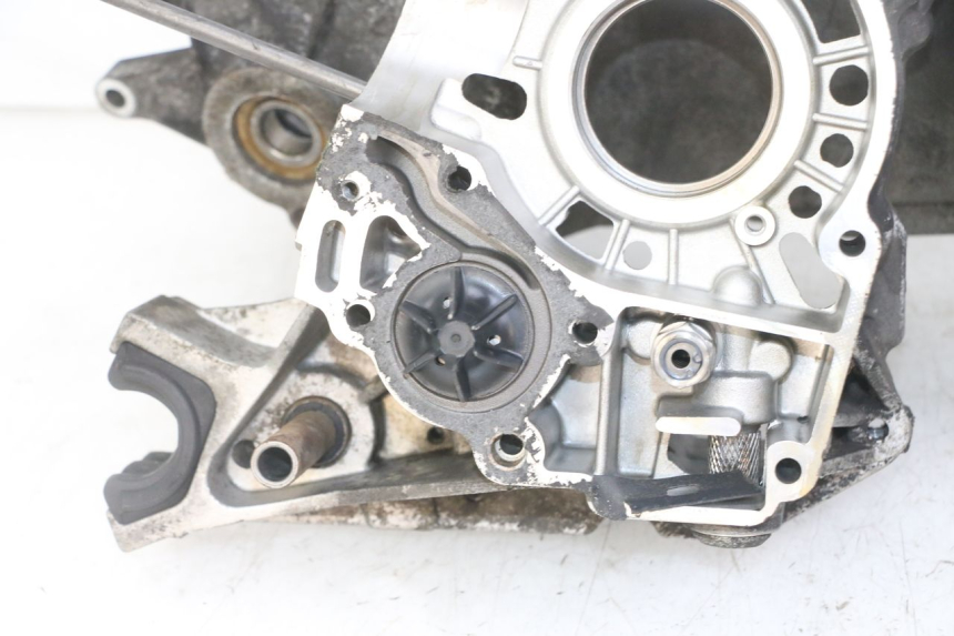 photo de CARTER BAS MOTEUR PEUGEOT SATELIS 125 (2013 - 2018)