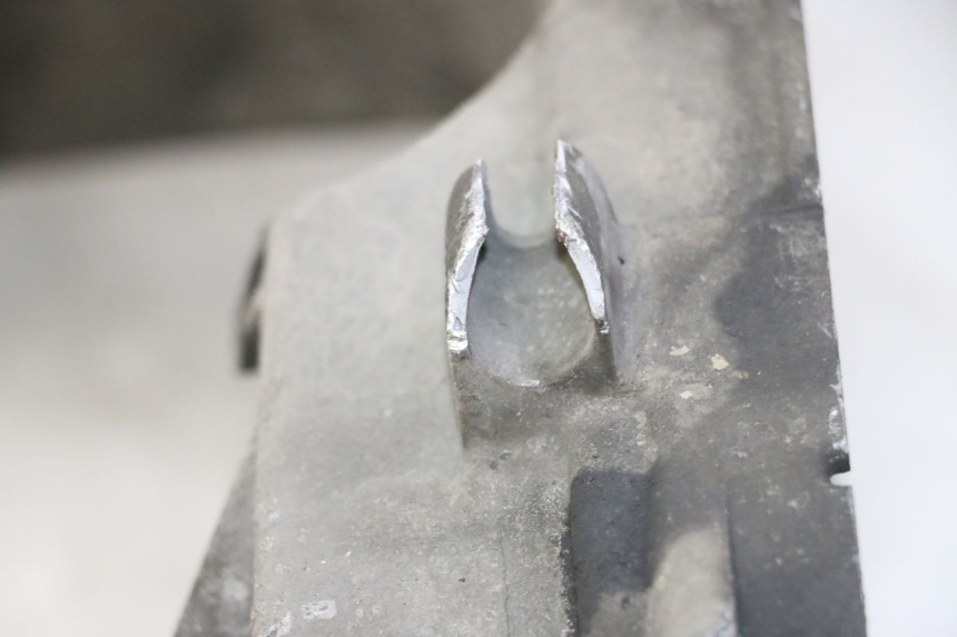 photo de CARTER BAS MOTEUR PEUGEOT SATELIS 125 (2010 - 2012)