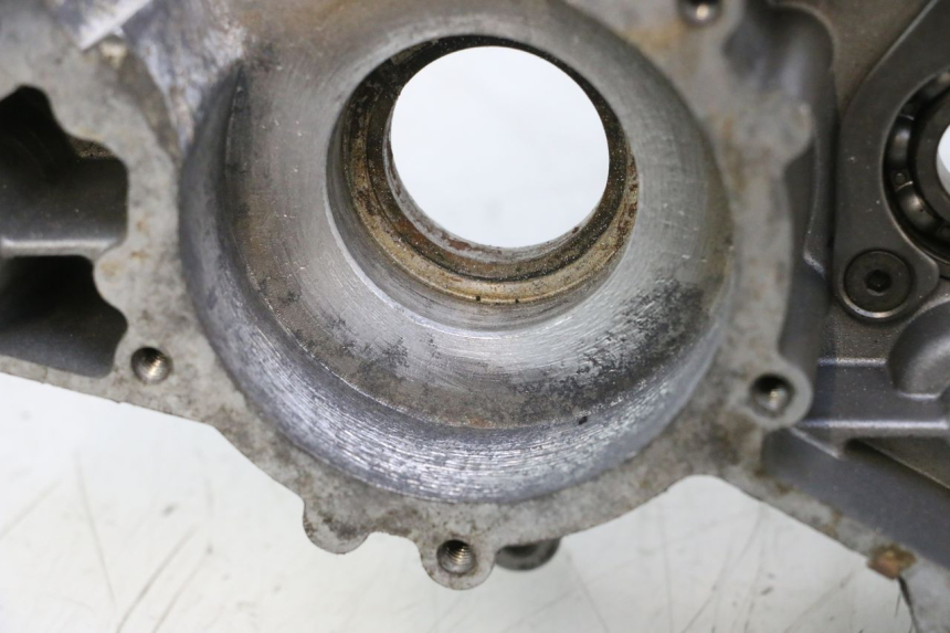 photo de CARTER BAS MOTEUR DERBI SENDA 50 (2003 - 2005) - Gros plan technique