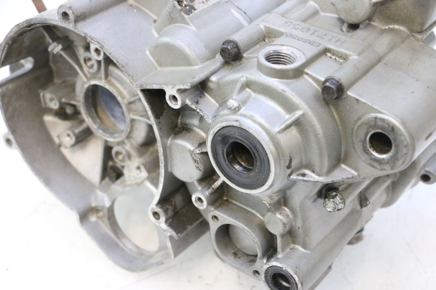 photo de CARTER BAS MOTEUR DERBI SENDA 50 (2003 - 2005) - Points de fixation