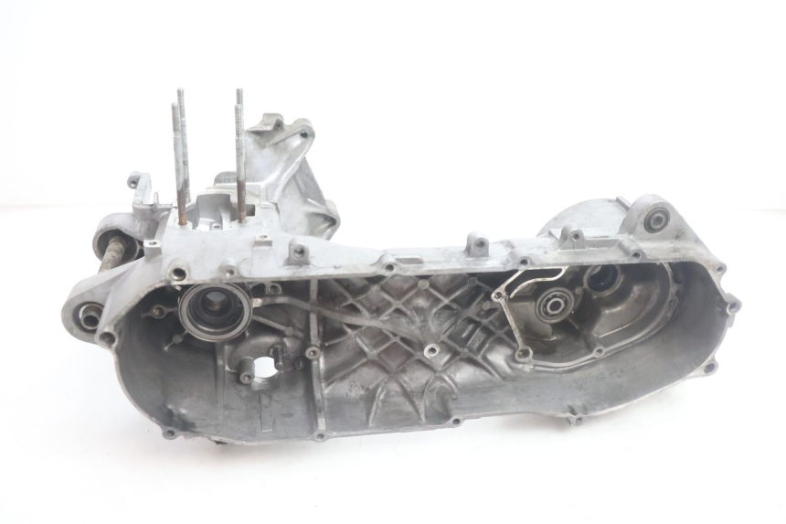 photo de CARTER BAS MOTEUR YAMAHA SLIDER 50 (1999 - 2004) - Vue principale