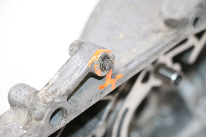photo de CARTER BAS MOTEUR PEUGEOT SPEEDFIGHT LC 50 (1996 - 2002) - Zoom composants