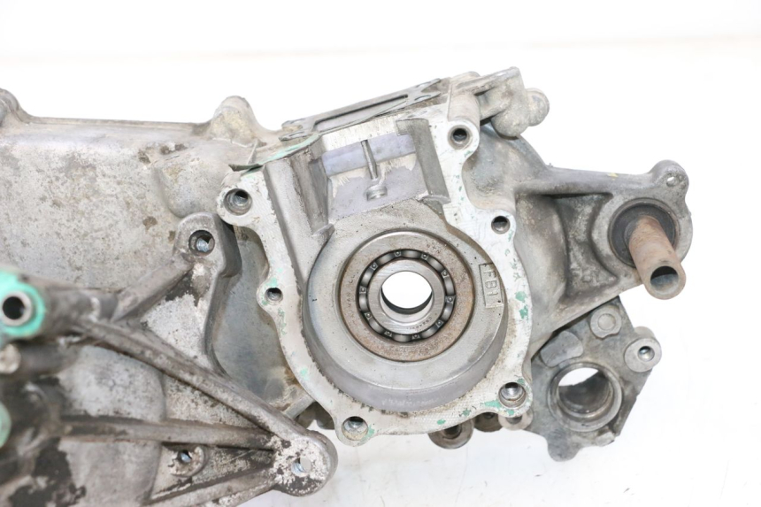 photo de CARTER BAS MOTEUR PEUGEOT SPEEDFIGHT LC 50 (1996 - 2002) - Zoom état d’usage