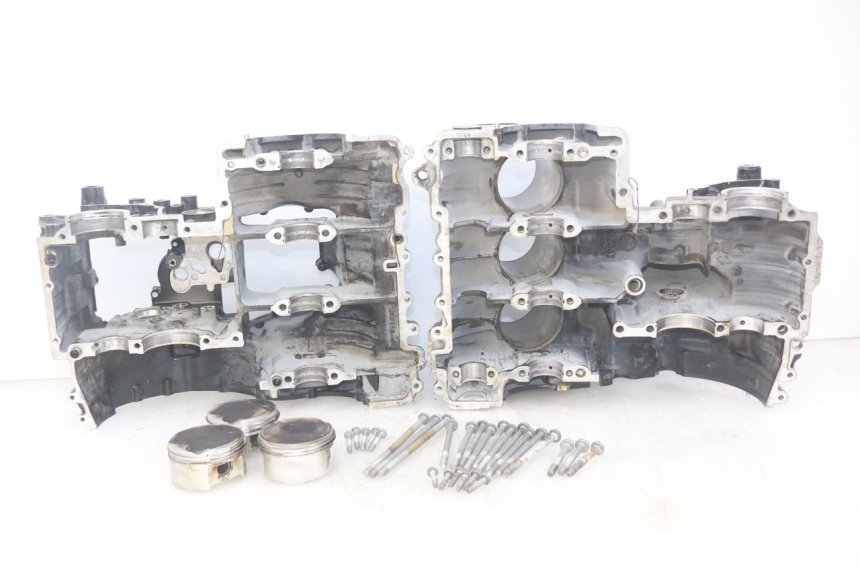 photo de CARTER BAS MOTEUR TRIUMPH SPRINT ST 955 (1999 - 2001)