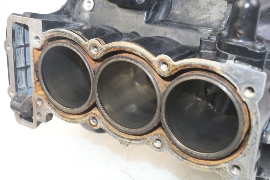 photo de CARTER BAS MOTEUR TRIUMPH SPRINT ST 955 (1999 - 2001)