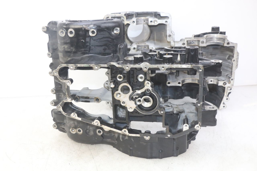 photo de CARTER BAS MOTEUR TRIUMPH SPRINT ST 955 (1999 - 2001)