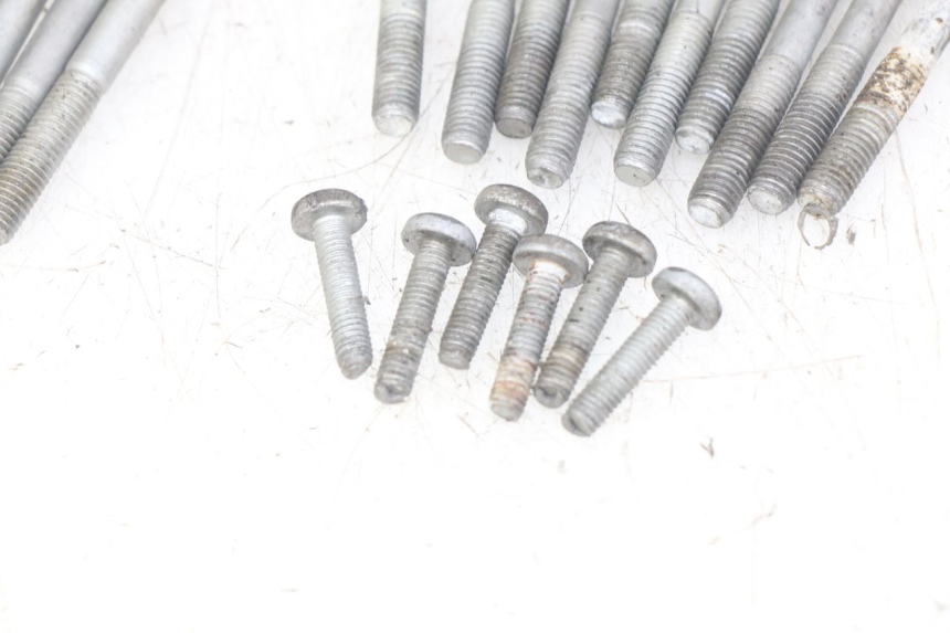 photo de CARTER BAS MOTEUR TRIUMPH SPRINT ST 955 (1999 - 2001)