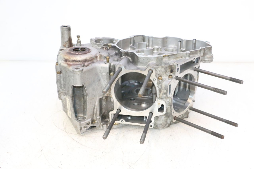 photo de CARTER BAS MOTEUR CAN-AM SPYDER RS 1000 (2008 - 2012) - État de surface