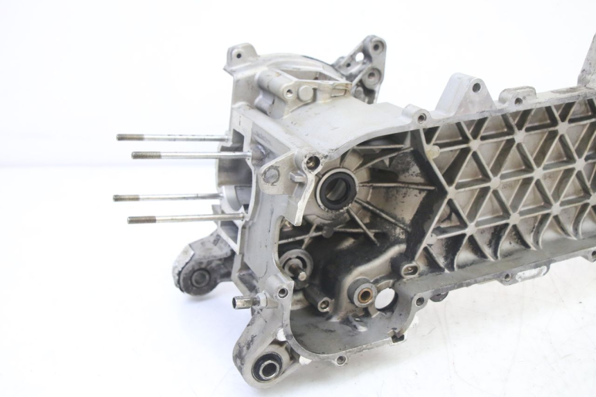 photo de CARTER BAS MOTEUR APRILIA SR 2T 50 (2018 - 2022)