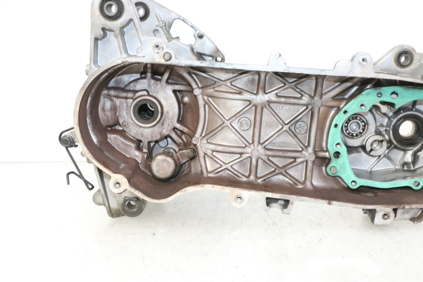 photo de CARTER BAS MOTEUR PEUGEOT STREETZONE I 2T 50 (2018 - 2020)