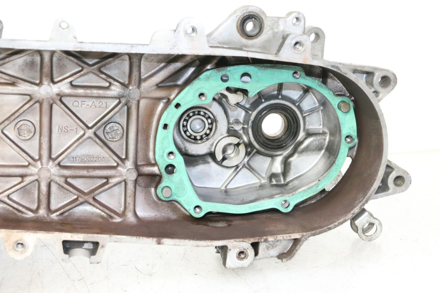 photo de CARTER BAS MOTEUR PEUGEOT STREETZONE I 2T 50 (2018 - 2020)