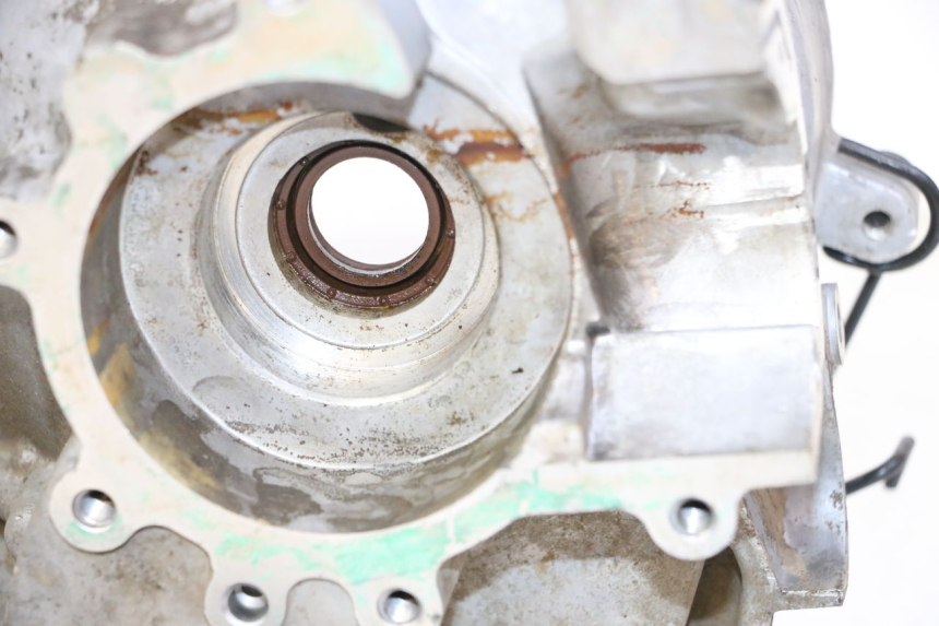 photo de CARTER BAS MOTEUR PEUGEOT STREETZONE I NAKED 2T 50 (2018 - 2020)