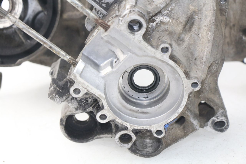 photo de CARTER BAS MOTEUR MBK STUNT NAKED 50 (2004 - 2018) - Angle alternatif