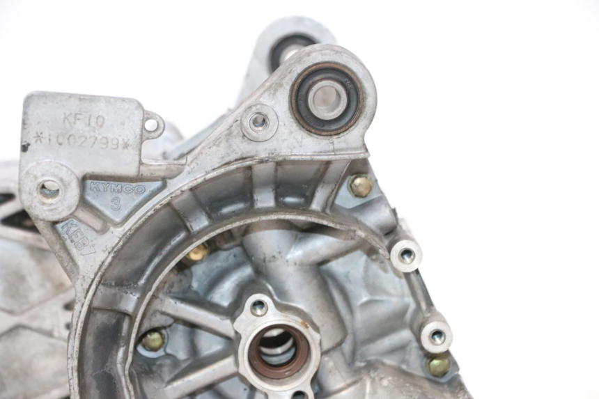 photo de CARTER BAS MOTEUR KYMCO SUPER 8 2T 50 (2007 - 2013) - Pièce contrôlée