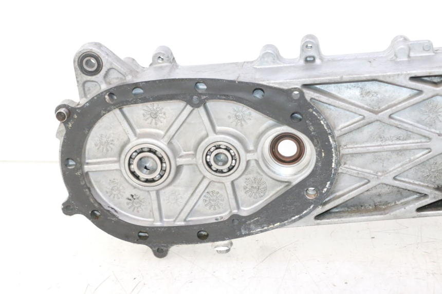 photo de CARTER BAS MOTEUR KYMCO SUPER 8 2T 50 (2007 - 2013) - Marquages et références