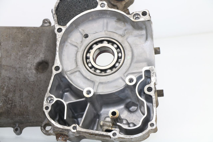 photo de CARTER BAS MOTEUR SUZUKI BURGMAN 125 (2007 - 2014)