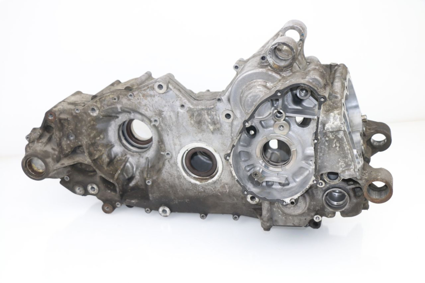 photo de CARTER BAS MOTEUR SUZUKI BURGMAN EXECUTIVE ABS 650 (2006 - 2012)