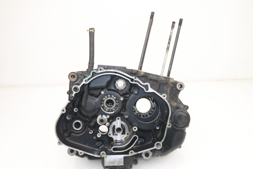 photo de CARTER BAS MOTEUR SUZUKI DR DJEBEL 600 (1985 - 1990)
