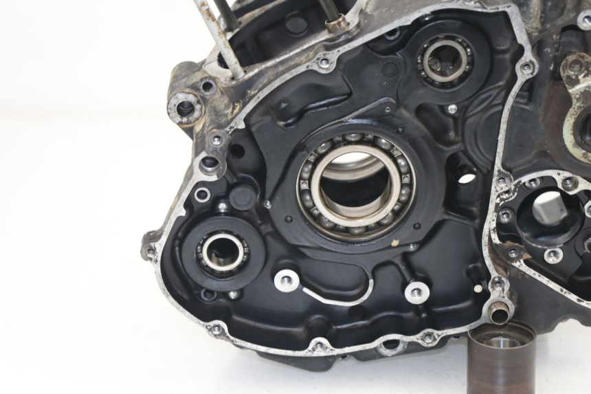 photo de CARTER BAS MOTEUR SUZUKI DR DJEBEL 600 (1985 - 1990)