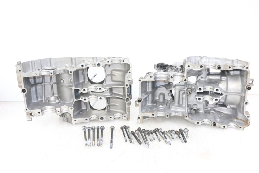 photo de CARTER BAS MOTEUR SUZUKI GSX E 250 (1982 - 1983)
