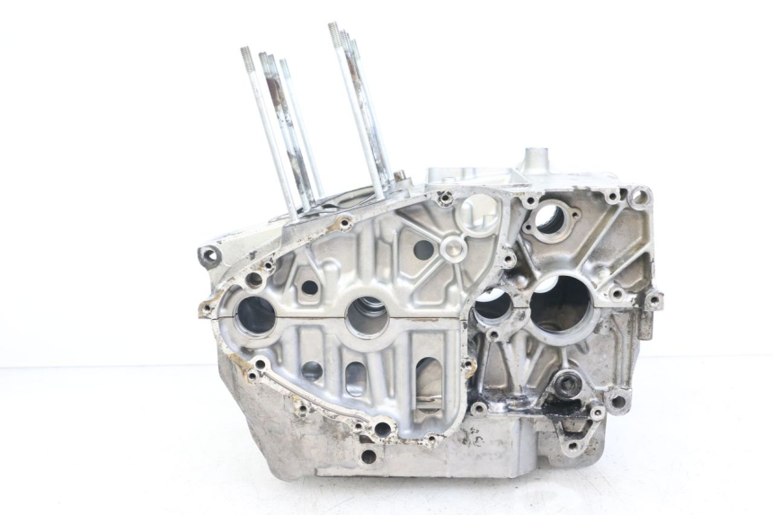 photo de CARTER BAS MOTEUR SUZUKI GSX E 250 (1982 - 1983)