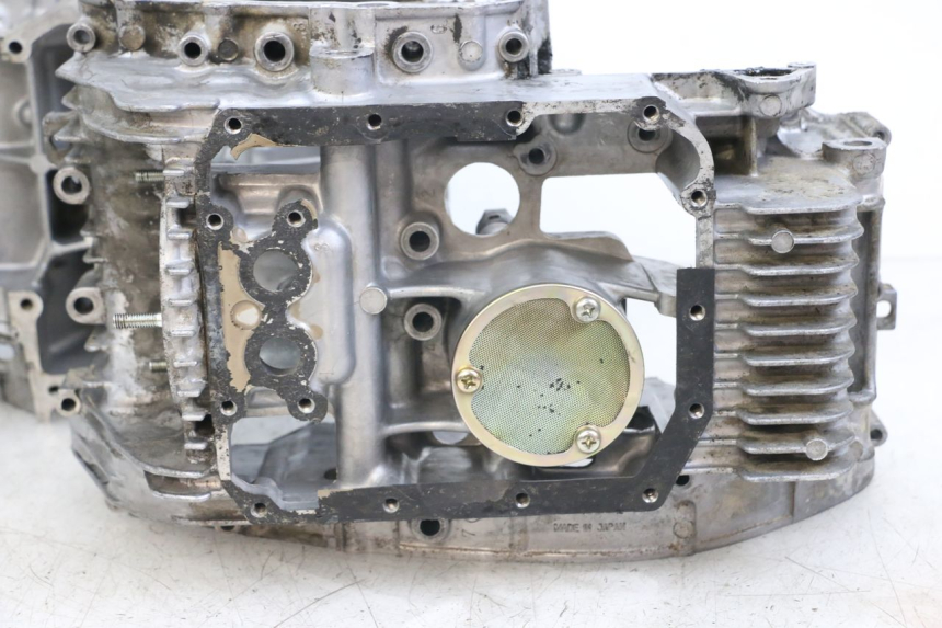 photo de CARTER BAS MOTEUR SUZUKI GSX E 250 (1982 - 1983)