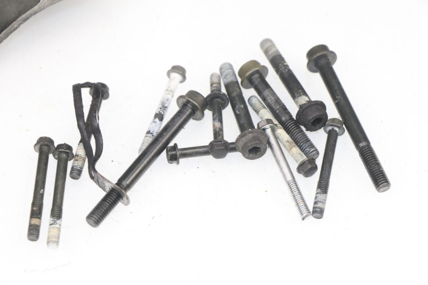 photo de CARTER BAS MOTEUR SUZUKI SV S 650 (1999 - 2002)