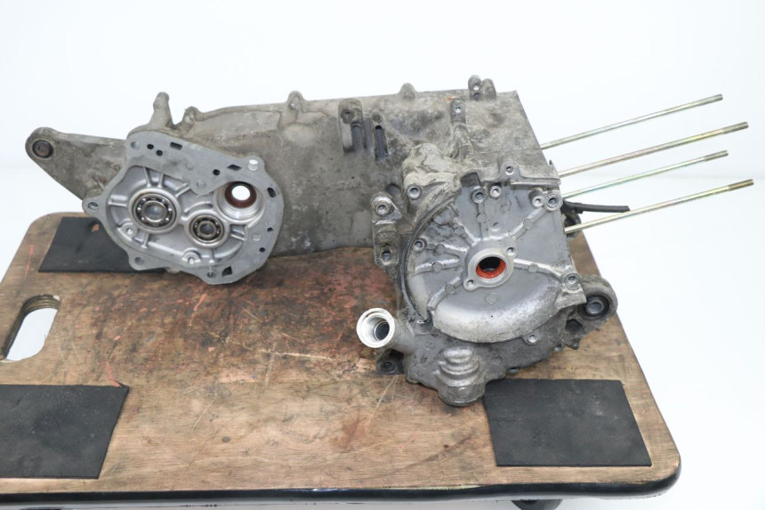 photo de CARTER BAS MOTEUR SYM TONIK 50 (2011 - 2014)