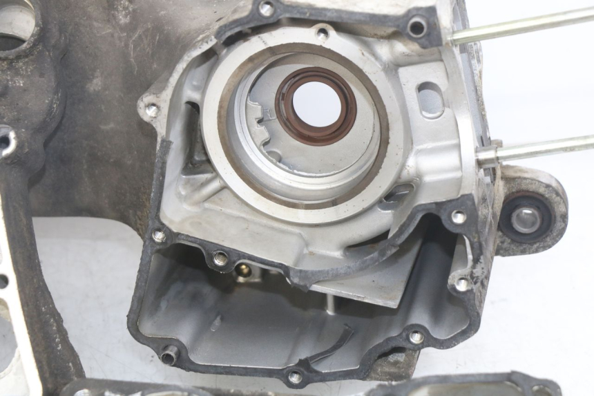 photo de CARTER BAS MOTEUR SYM SYMPHONY 125 (2009 - 2015)