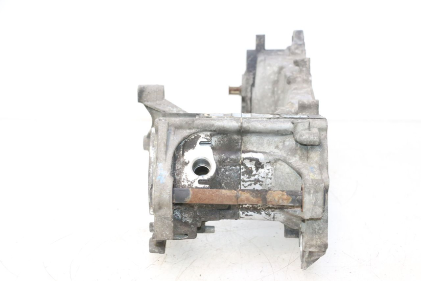 photo de CARTER BAS MOTEUR PEUGEOT TREKKER 50 (1995 - 2004) - Détails caractéristiques