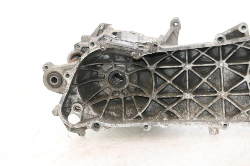 photo de CARTER BAS MOTEUR PEUGEOT TREKKER 50 (1995 - 2004) - Pièce contrôlée