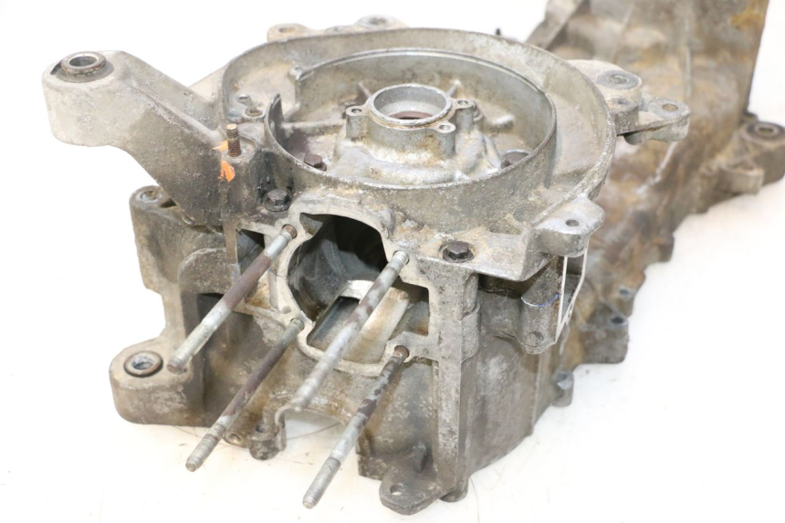 photo de CARTER BAS MOTEUR PIAGGIO TYPHOON 50 (2000 - 2009) - Zoom état d’usage
