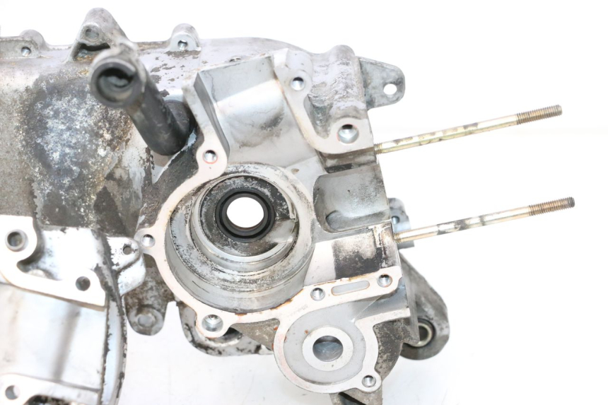 photo de CARTER BAS MOTEUR PIAGGIO TYPHOON 50 (2000 - 2009) - Détail de la pièce