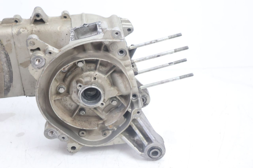 photo de CARTER BAS MOTEUR PIAGGIO TYPHOON 50 (1993 - 1999) - Marquages et références