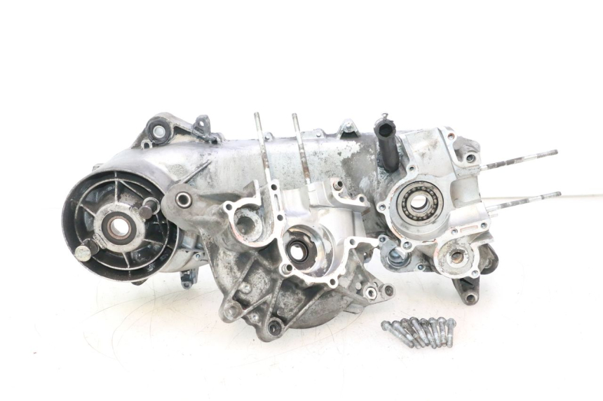 photo de CARTER BAS MOTEUR PIAGGIO VESPA PRIMAVERA 2T 50 (2013 - 2018) - Vue principale