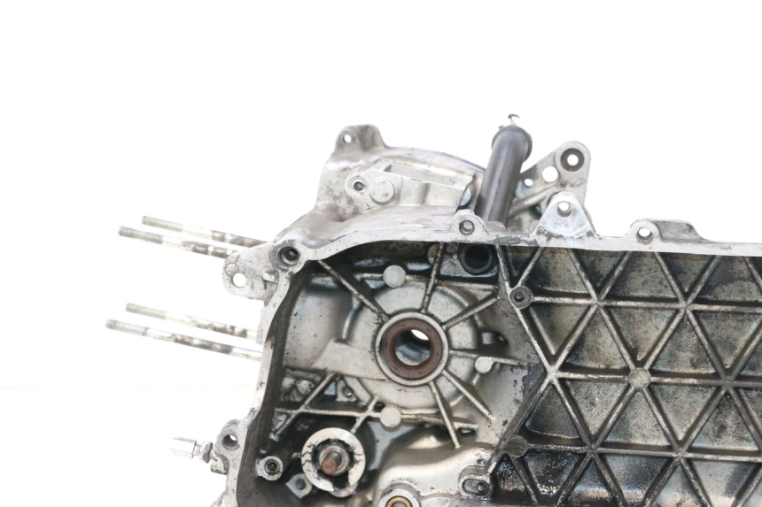 photo de CARTER BAS MOTEUR PIAGGIO VESPA PRIMAVERA 2T 50 (2013 - 2018) - Vue produit