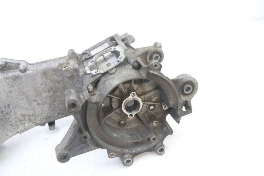 photo de CARTER BAS MOTEUR PEUGEOT VIVACITY 50 (2004 - 2009)