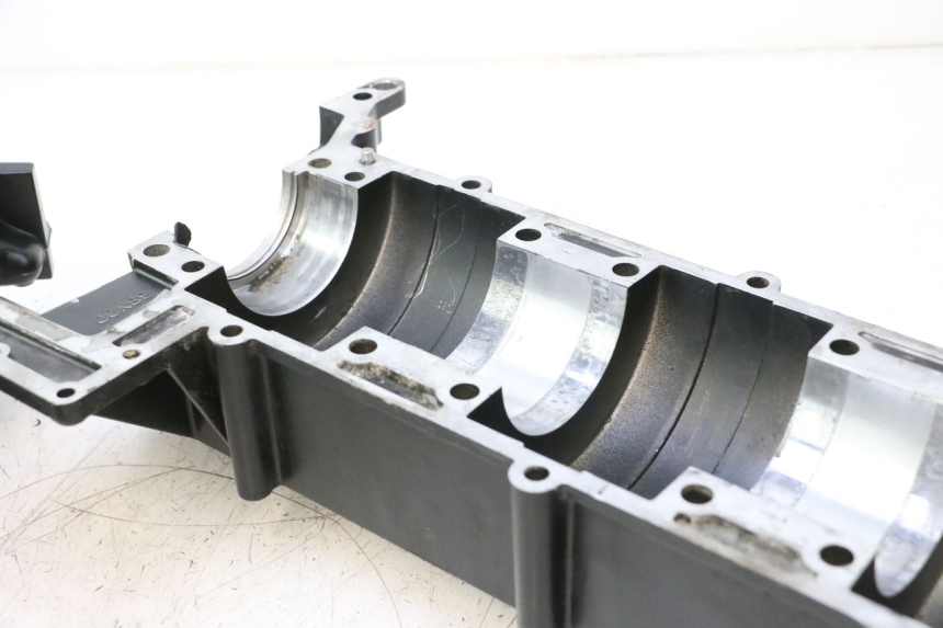 photo de CARTER BAS MOTEUR YAMAHA WAVE RUNNER GP R 1200 (2000 - 2003) - Vue principale